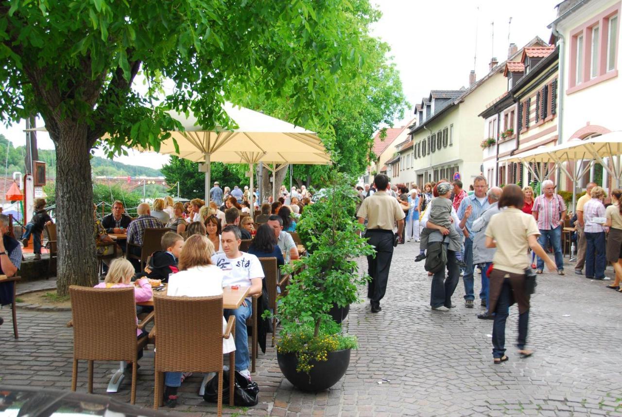 Tennenboden-Komfort-Dz-Die-Ehemalige-Tenne-In-Der-Hofstallung Lägenhet Marktheidenfeld Exteriör bild